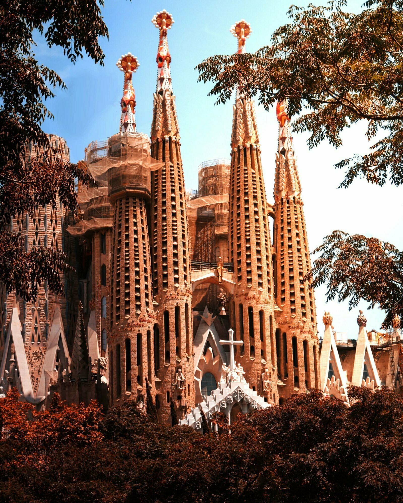 A scene depicting La Sagrada Família is one of Gaudí's most famous works in Barcelona